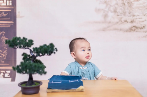 改则宝宝总是抠鼻子 改则宝宝总是抠鼻子